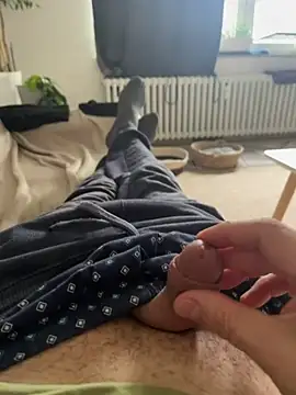 ManuelCervantes1972 online show from February 24, 2026, 12:14 pm