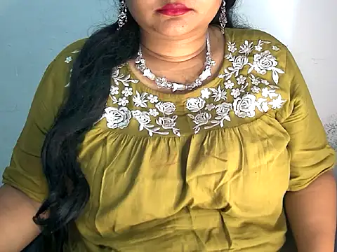 Snapshot of Saniya_K2 chatting on April 15, 2026, 4:36 pm Saniya K2 online show from April 15, 2026, 4:36 pm