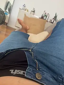 Snapshot of Bigbigjack chatting on February 19, 2026, 4:36 pm Bigbigjack online show from February 19, 2026, 4:36 pm