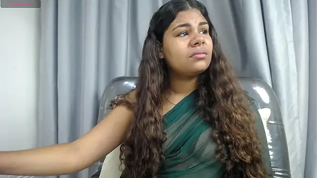 yaazhinii online show from June 2, 2026, 11:56 am