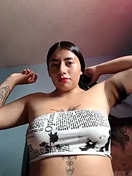 ashleymonroe4 online show from February 22, 2026, 3:21 pm