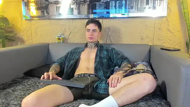 acxel prescot online show from March 17, 2026, 7:39 pm