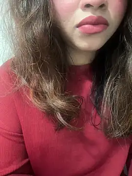 riya sharma11 online show from April 5, 2026, 8:39 pm