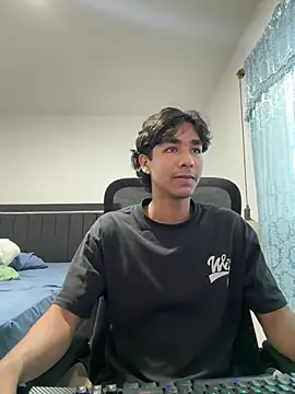 Pedestal diamant online show from February 22, 2026, 9:35 pm