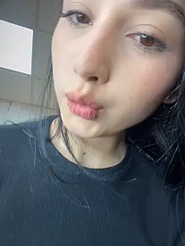 BadLilAngelXXX online show from April 4, 2026, 1:08 pm