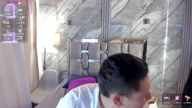 Snapshot of Manson_and_Zoe chatting on March 22, 2026, 11:35 am Manson and Zoe online show from March 22, 2026, 11:35 am