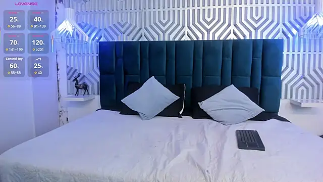 Naomi-Thompson online show from February 5, 2026, 6:34 pm