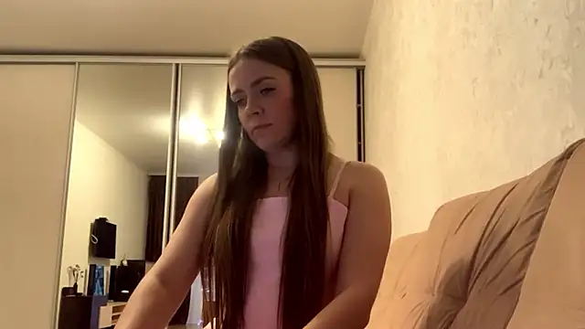 Sara Marmaro online show from February 9, 2026, 4:33 pm