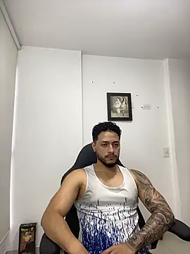 MattiaDupont online show from April 3, 2026, 9:46 pm