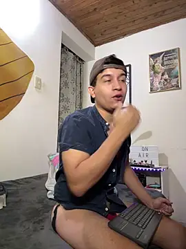 MaxParker21 online show from March 5, 2026, 12:34 pm