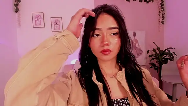 Snapshot of Mila_jenner chatting on February 21, 2026, 5:58 pm Mila jenner online show from February 21, 2026, 5:58 pm