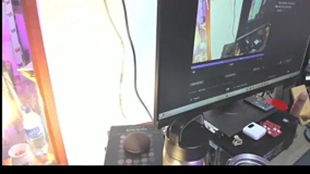 Nyomi browm online show from February 28, 2026, 8:59 am