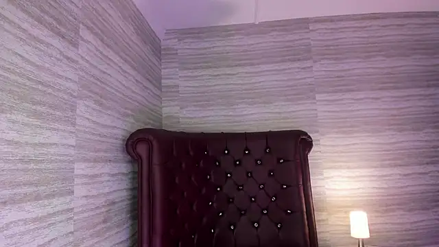 sweetness siren online show from April 11, 2026, 5:23 am