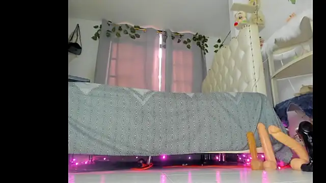 sweet supreme online show from February 16, 2026, 8:38 pm