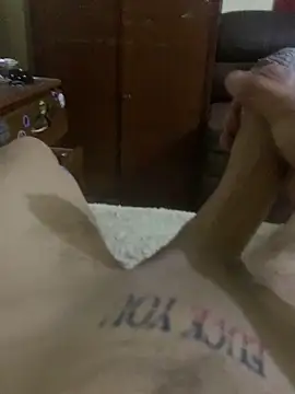 pitudo1713 online show from February 12, 2026, 4:07 am