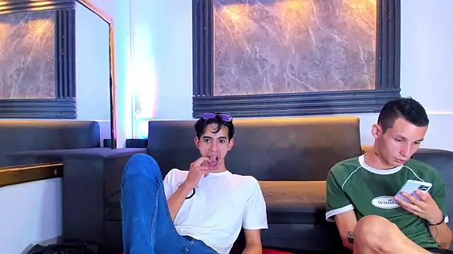 Snapshot of Wonka_1 chatting on February 9, 2026, 4:16 am Wonka 1 online show from February 9, 2026, 4:16 am