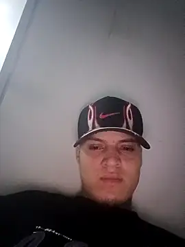 elvaquero06 online show from February 13, 2026, 11:12 pm