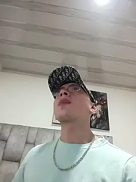 Snapshot of Emmanuel_Lust chatting on February 17, 2026, 11:50 am Emmanuel Lust online show from February 17, 2026, 11:50 am