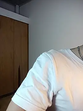 Snapshot of Emmanuel_Lust chatting on February 25, 2026, 12:26 pm Emmanuel Lust online show from February 25, 2026, 12:26 pm