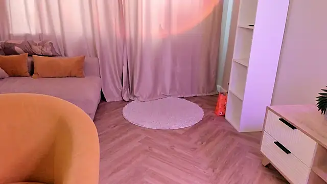 Snapshot of MariamGravert chatting on February 13, 2026, 6:42 am MariamGravert online show from February 13, 2026, 6:42 am