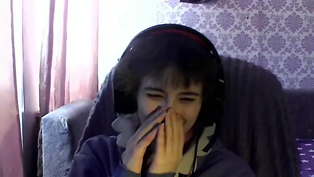 Snapshot of Angels_corner chatting on February 15, 2026, 5:59 am Angels corner online show from February 15, 2026, 5:59 am