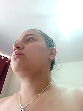 MajoArias online show from March 16, 2026, 4:33 pm