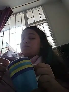 MajoArias online show from August 5, 2026, 9:39 pm