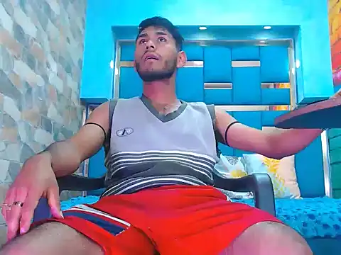 warmNoah online show from February 13, 2026, 7:32 pm