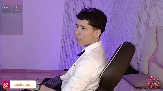 Snapshot of estefan_tay chatting on March 2, 2026, 7:15 am estefan tay online show from March 2, 2026, 7:15 am