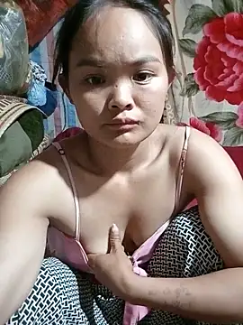 Snapshot of Luminana chatting on May 26, 2026, 10:55 am Luminana online show from May 26, 2026, 10:55 am