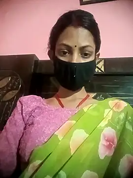 BIG QWEEN NO1 online show from March 4, 2026, 8:09 am