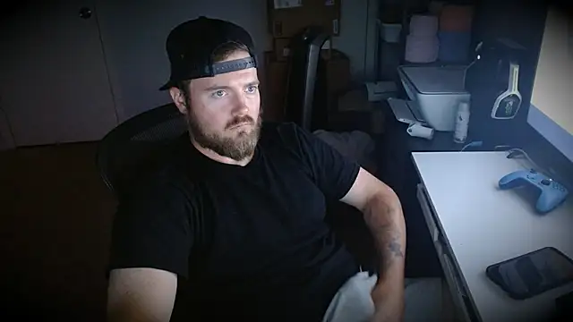 theone07221 online show from August 6, 2026, 5:42 am