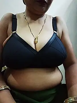 SexybeboX online show from July 4, 2026, 6:19 am