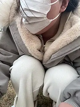 yiyiyi-6666 online show from March 14, 2026, 8:42 am