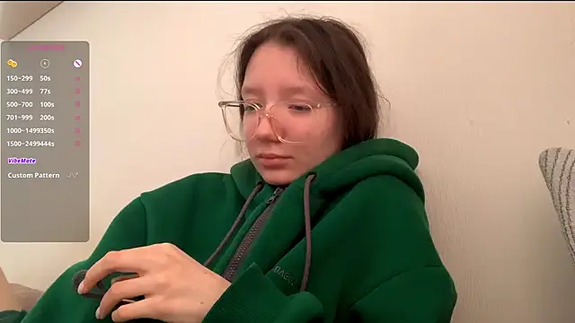 Snapshot of LakendraNoren chatting on February 13, 2026, 7:15 am LakendraNoren online show from February 13, 2026, 7:15 am