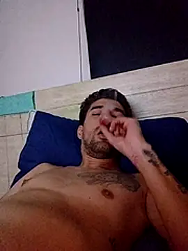Camilo696903 online show from June 30, 2026, 9:32 am