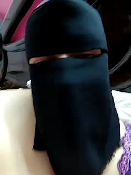 Warda Egy online show from April 2, 2026, 10:35 am