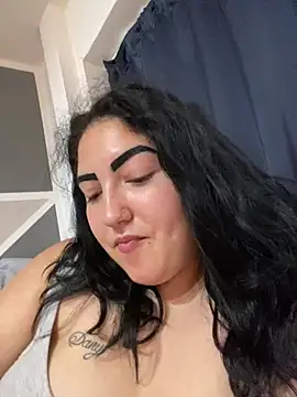 Snapshot of Amber_Sinn chatting on July 30, 2026, 3:44 pm Amber Sinn online show from July 30, 2026, 3:44 pm