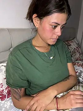 RachelWeisz  online show from March 29, 2026, 10:15 am