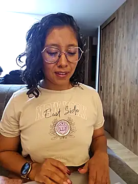 Camila Lopez1 online show from March 27, 2026, 3:45 am