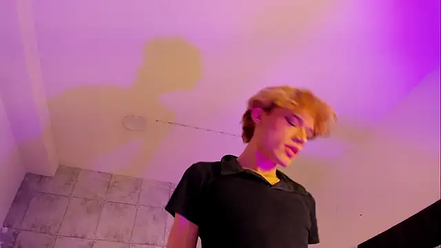 Snapshot of AngelDoll_1 chatting on March 6, 2026, 5:15 am AngelDoll 1 online show from March 6, 2026, 5:15 am