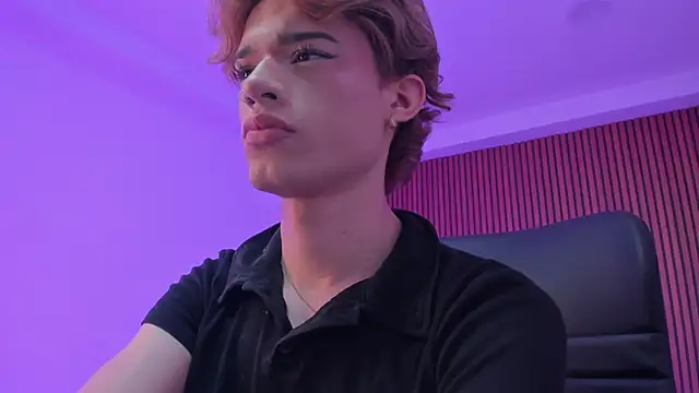 Snapshot of AngelDoll_1 chatting on March 21, 2026, 4:50 am AngelDoll 1 online show from March 21, 2026, 4:50 am