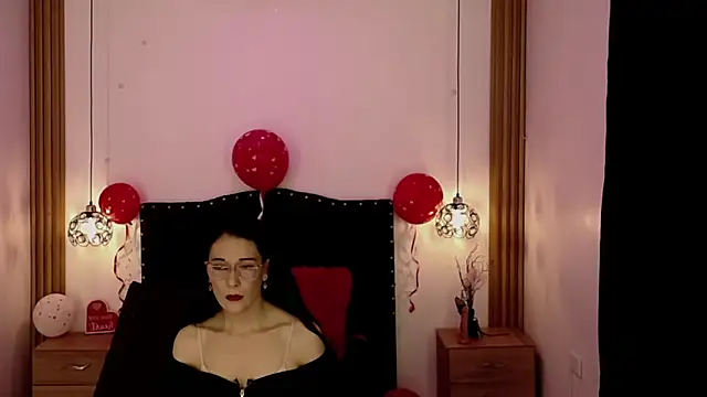 Snapshot of LAKSMI_BLUE chatting on February 19, 2026, 12:01 pm LAKSMI BLUE online show from February 19, 2026, 12:01 pm