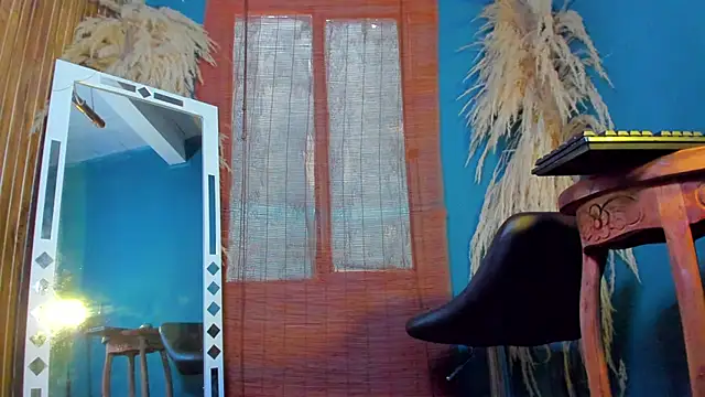 Snapshot of sophia_storm01 chatting on February 11, 2026, 1:27 pm sophia storm01 online show from February 11, 2026, 1:27 pm