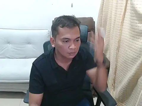 Snapshot of NeedyIron chatting on February 6, 2026, 5:49 pm NeedyIron online show from February 6, 2026, 5:49 pm