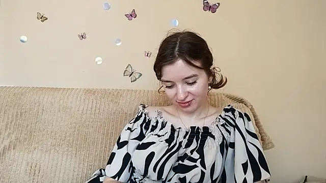 Snapshot of LanitaHemple chatting on July 18, 2026, 7:23 am LanitaHemple online show from July 18, 2026, 7:23 am