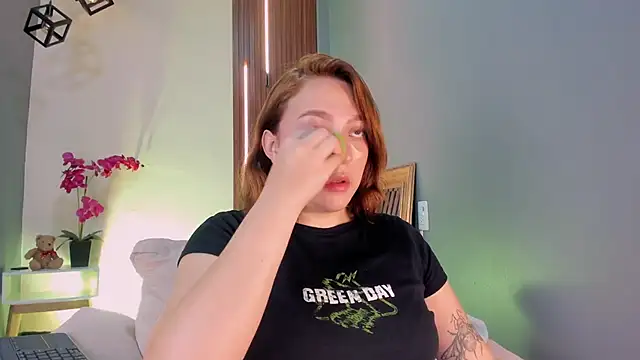 SimonaStar online show from February 26, 2026, 1:54 pm