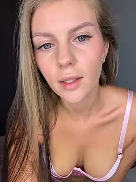 BloomingOfVanessa online show from July 22, 2026, 2:09 pm