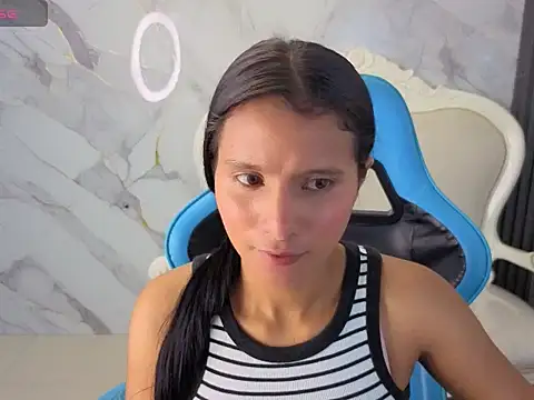 Cataleya23 a online show from February 19, 2026, 8:05 pm