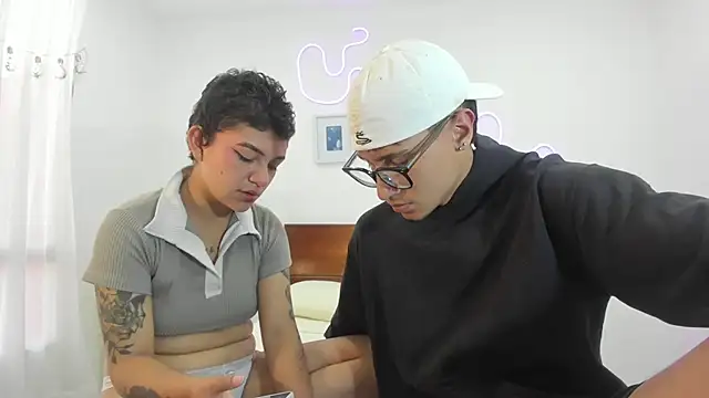 Snapshot of hardcoreheat_ind chatting on February 14, 2026, 11:01 pm hardcoreheat ind online show from February 14, 2026, 11:01 pm